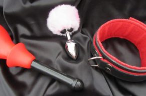 How to do D/s roleplay? We have specific sexual scenarios for you