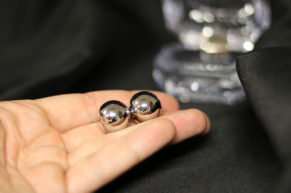 Really for advanced users? REVIEW of Silver Balls metal Ben Wa balls