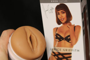 Fleshlight Janice Griffith Eden, or the New Girl in the Drawer – A REVIEW of the porn star’s artificial vagina mold