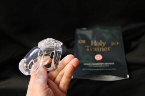 Holy trainer for your chastity and no orgasms – REVIEW of the resin chastity belt from the Swiss brand Holy Trainer V4